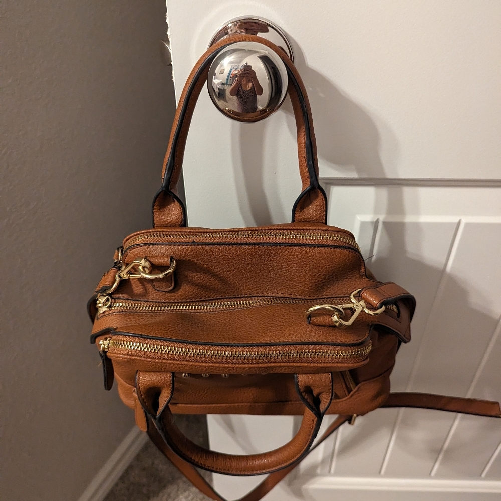 Purse - Picture 2 of 6